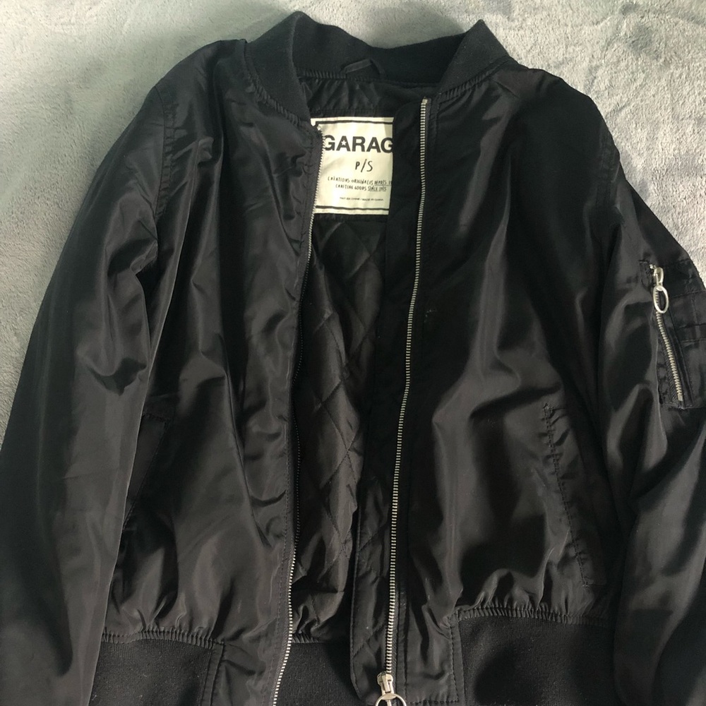 Bomber jacket